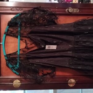 Hot Topic Coffin Glitter Dress Plus